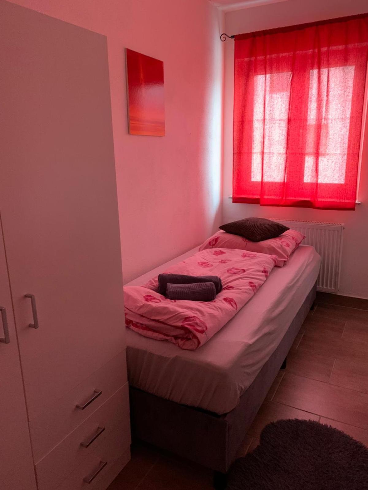 Zv-Scholtz Gaestehaus Eisenfelden Winhoring Buitenkant foto