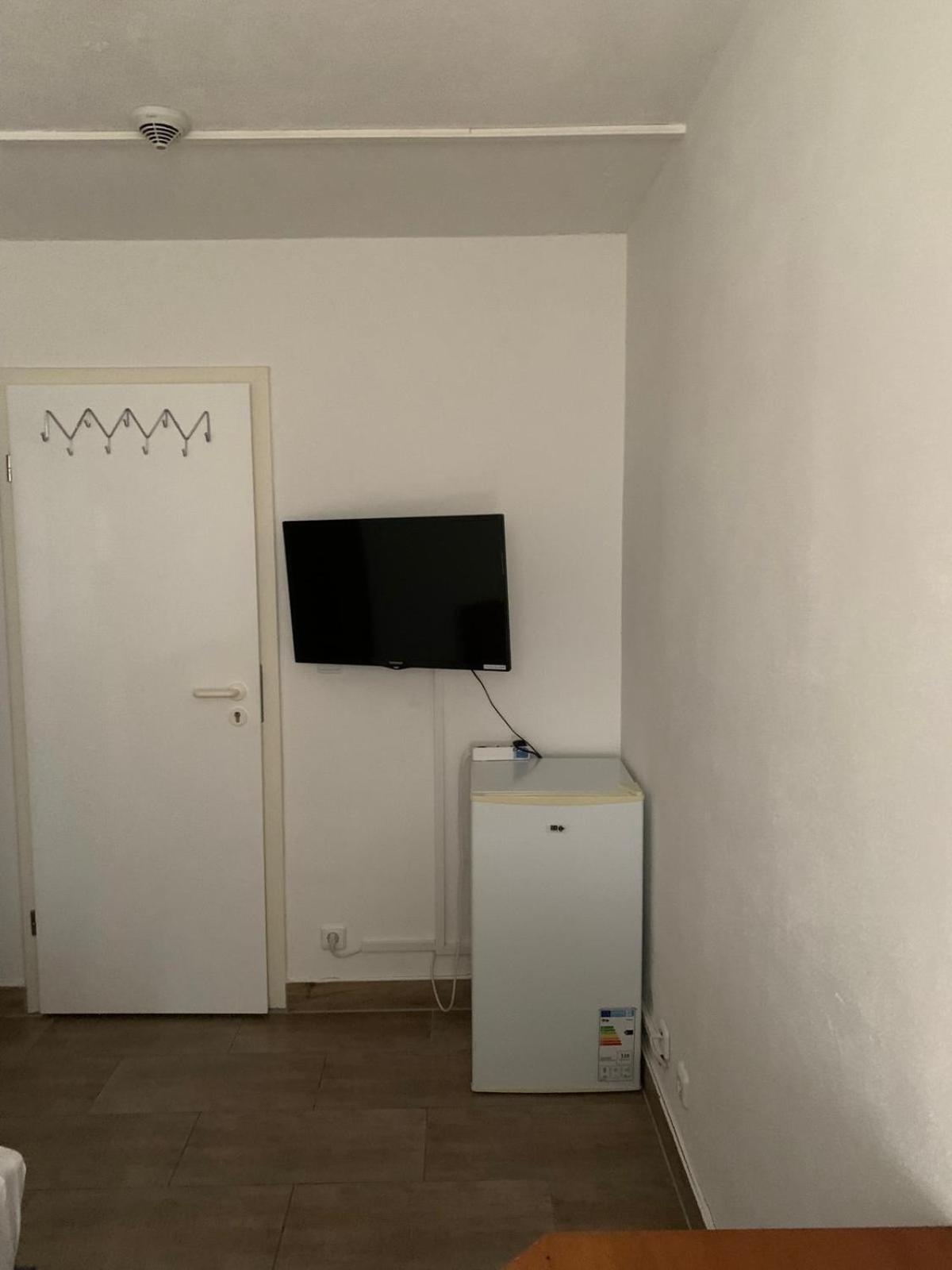Zv-Scholtz Gaestehaus Eisenfelden Winhoring Buitenkant foto