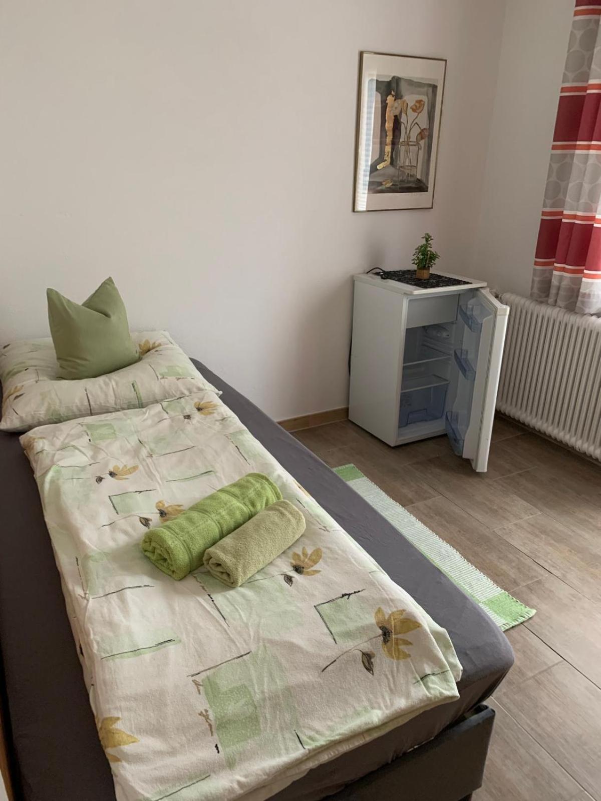 Zv-Scholtz Gaestehaus Eisenfelden Winhoring Buitenkant foto