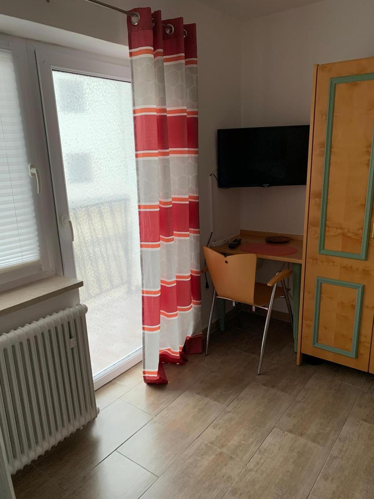 Zv-Scholtz Gaestehaus Eisenfelden Winhoring Buitenkant foto